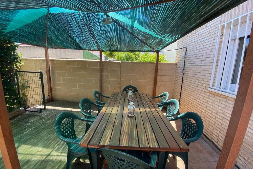 Vivienda Turistica Mi Terraza Lägenhet El Casar de Escalona Exteriör bild